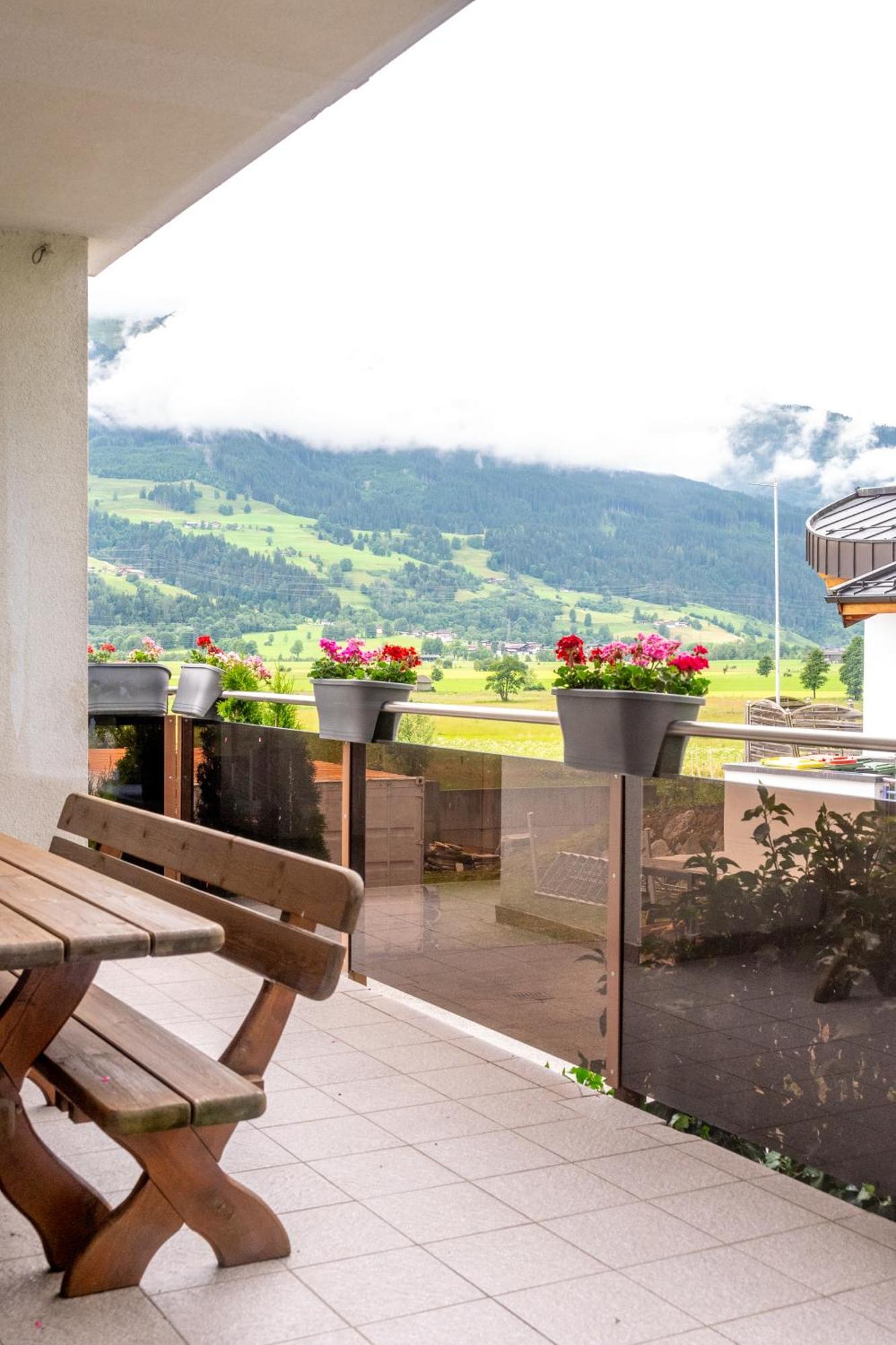 Haus Piesendorf Lägenhet Exteriör bild