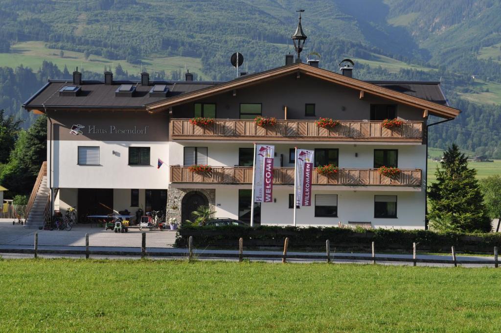 Haus Piesendorf Lägenhet Exteriör bild